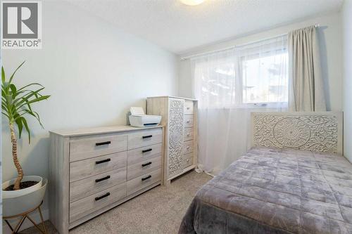 27 Deercrest Close Se, Calgary, AB 