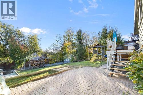 27 Deercrest Close Se, Calgary, AB 