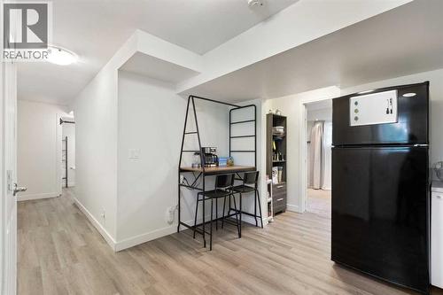 27 Deercrest Close Se, Calgary, AB - Indoor