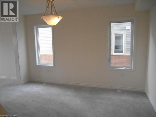 15 Outlook Terrace, Kitchener, ON - Indoor Photo Showing Other Room