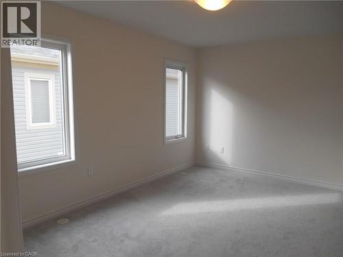 15 Outlook Terrace, Kitchener, ON - Indoor Photo Showing Other Room