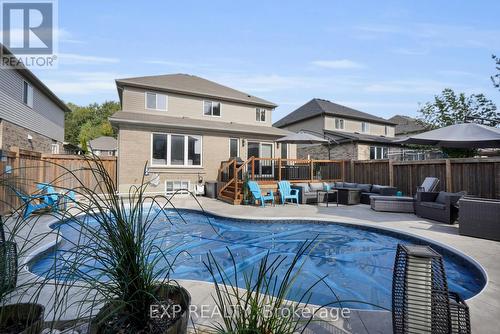 919 FOXCREEK ROAD  London North (North S), ON N6G 0H1