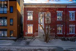 150 ARLINGTON AVENUE  Ottawa, ON K1R 5S7