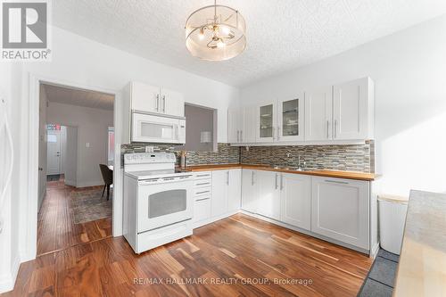 150 Arlington Avenue, Ottawa, ON - Indoor Photo Showing Kitchen With Double Sink