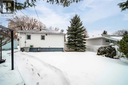 706 7 Avenue, Wainwright, AB - Outdoor