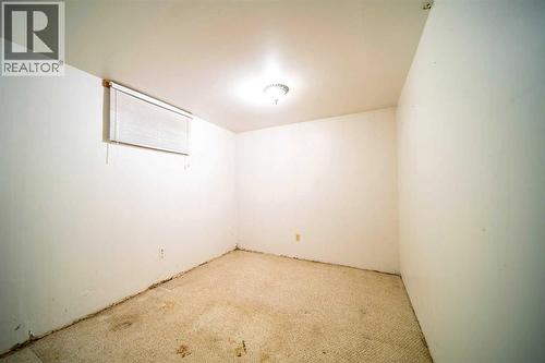 706 7 Avenue, Wainwright, AB - Indoor Photo Showing Other Room