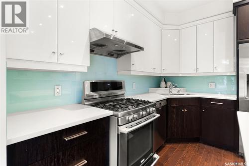 1980 Ottawa Street, Regina, SK - Indoor Photo Showing Kitchen