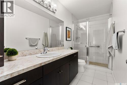 1980 Ottawa Street, Regina, SK - Indoor Photo Showing Bathroom