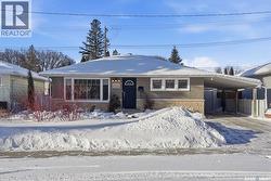 2414 William AVENUE  Saskatoon, SK S7J 1B1