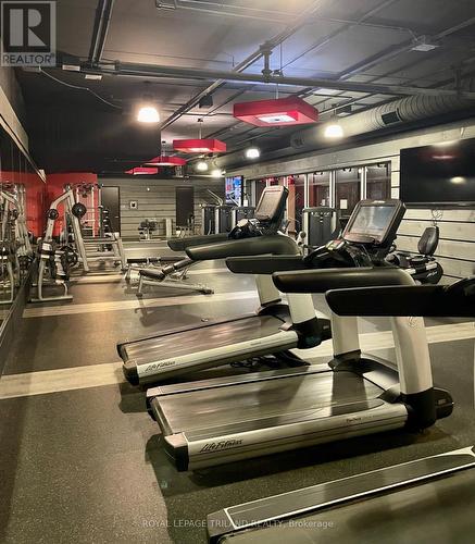 1514 - 1235 Richmond Street, London East (East B), ON - Indoor Photo Showing Garage