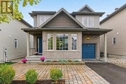 677 SUNBURST STREET  Ottawa, ON K1T 0L2