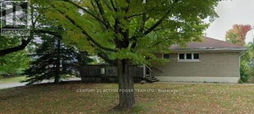 2009 ARCH STREET  Ottawa, ON K1G 2G9