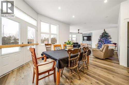 856 Talbot, Lakeshore, ON - Indoor Photo Showing Dining Room