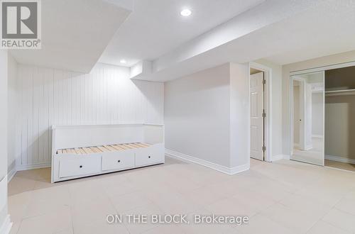 409 Silverthorne Crescent, Mississauga, ON - Indoor