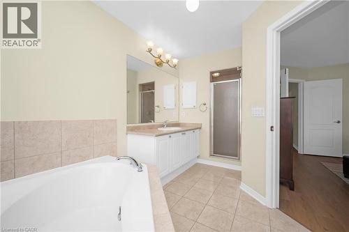 3897 Quiet Creek Drive, Mississauga, ON - Indoor Photo Showing Bathroom