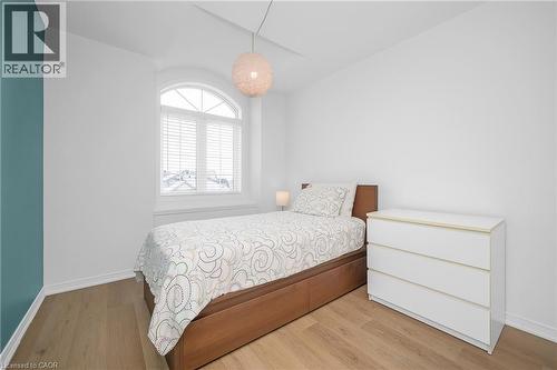 3897 Quiet Creek Drive, Mississauga, ON - Indoor Photo Showing Bedroom