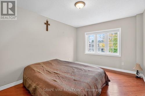 16 Cedar Valley Drive, Ottawa, ON - Indoor Photo Showing Bedroom
