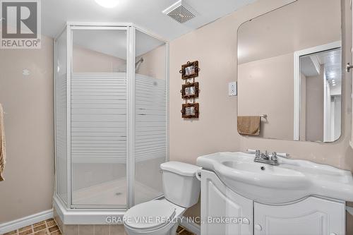 16 Cedar Valley Drive, Ottawa, ON - Indoor Photo Showing Bathroom