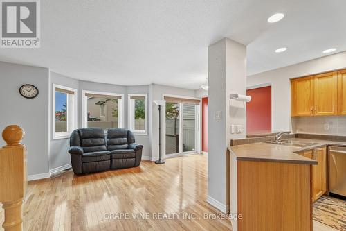 16 Cedar Valley Drive, Ottawa, ON - Indoor