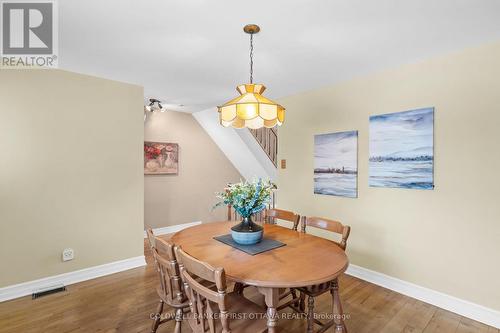 770 Trojan Avenue, Ottawa, ON - Indoor Photo Showing Dining Room