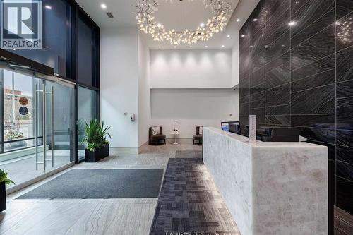 407, 310 12 Avenue Sw, Calgary, AB - Indoor Photo Showing Other Room