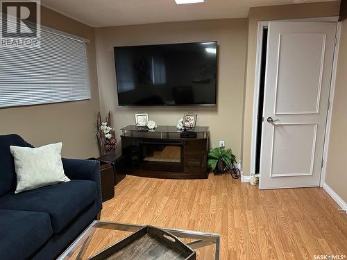 1483 Mather Crescent, Estevan, SK - Indoor Photo Showing Living Room