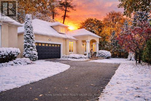 8 - 1205 CLARKSON ROAD N  Mississauga, ON L5J 2W1