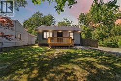 387 WEIR Street N  Hamilton, ON L8H 5G6