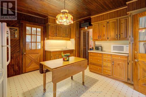 21 Osborne Street, Gananoque, ON - Indoor