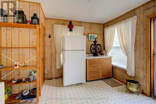 21 Osborne Street, Gananoque, ON - Indoor Photo Showing Kitchen