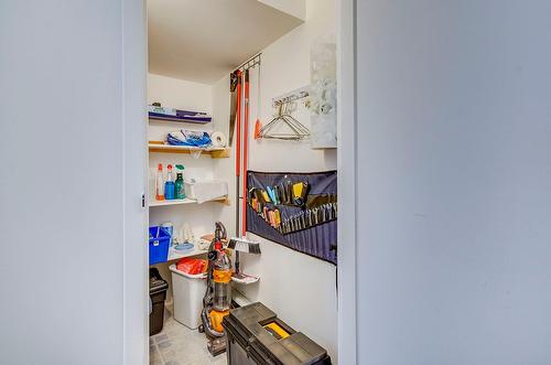 Storage - 302-556 Ch. Réal, Sutton, QC - Indoor Photo Showing Other Room