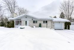 2492 Av. Glenada  Shawinigan, QC G9N 6L1