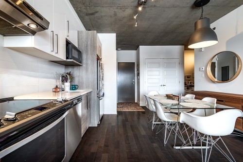 Cuisine - 613-2335 Ch. Manella, Mont-Royal, QC - Indoor