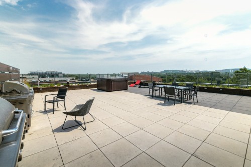 Terrasse - 613-2335 Ch. Manella, Mont-Royal, QC - Outdoor With View