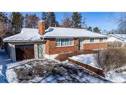 1011 York ST  Fredericton, NB E3B 3S4