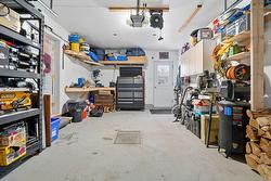Garage - 