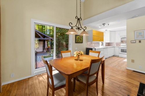 Salle à manger - 27Z Ch. De St-Moritz, Saint-Sauveur, QC - Indoor Photo Showing Dining Room