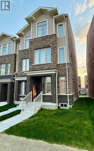 2844 WHITES ROAD  Pickering, ON L1X 0R6