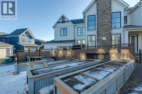 community garden - 16 Treeline Lane Sw, Calgary, AB - Outdoor