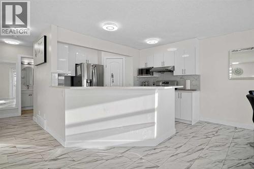 143 Taralake Way Ne, Calgary, AB - Indoor Photo Showing Kitchen