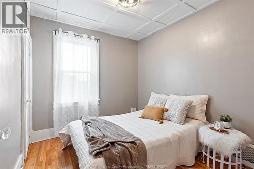 936 Arthur, Windsor, ON - Indoor Photo Showing Bedroom