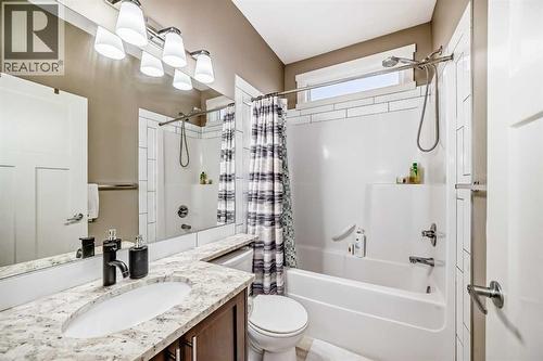 96 Skyview Ranch Avenue Ne, Calgary, AB - Indoor Photo Showing Bathroom