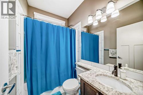 96 Skyview Ranch Avenue Ne, Calgary, AB - Indoor Photo Showing Bathroom