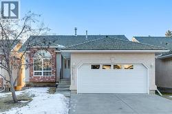 15875 Shannon Link SW  Calgary, AB T2Y 2W7