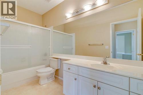 15875 Shannon Link Sw, Calgary, AB - Indoor Photo Showing Bathroom