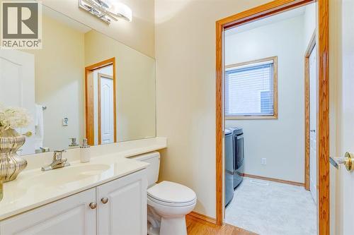 15875 Shannon Link Sw, Calgary, AB - Indoor Photo Showing Bathroom