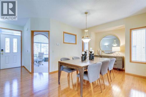 15875 Shannon Link Sw, Calgary, AB - Indoor Photo Showing Dining Room