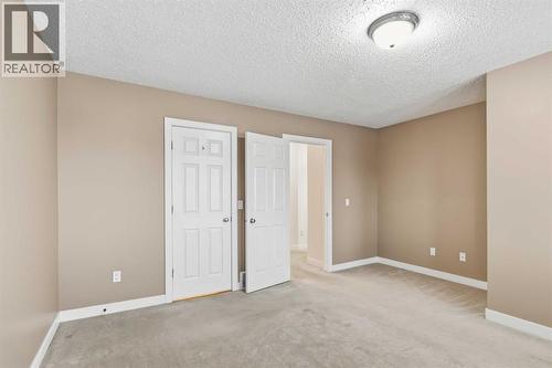 250 Fox Crescent, Fort Mcmurray, AB - Indoor Photo Showing Other Room