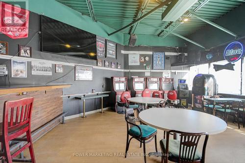 858 Merivale Road, Ottawa, ON 