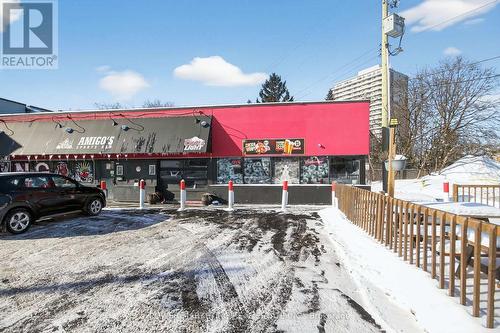 858 Merivale Road, Ottawa, ON 